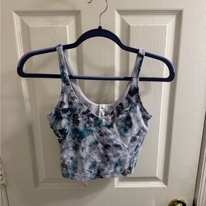 Lululemon Athletica Blue and Black Tie-Dye Crop Top